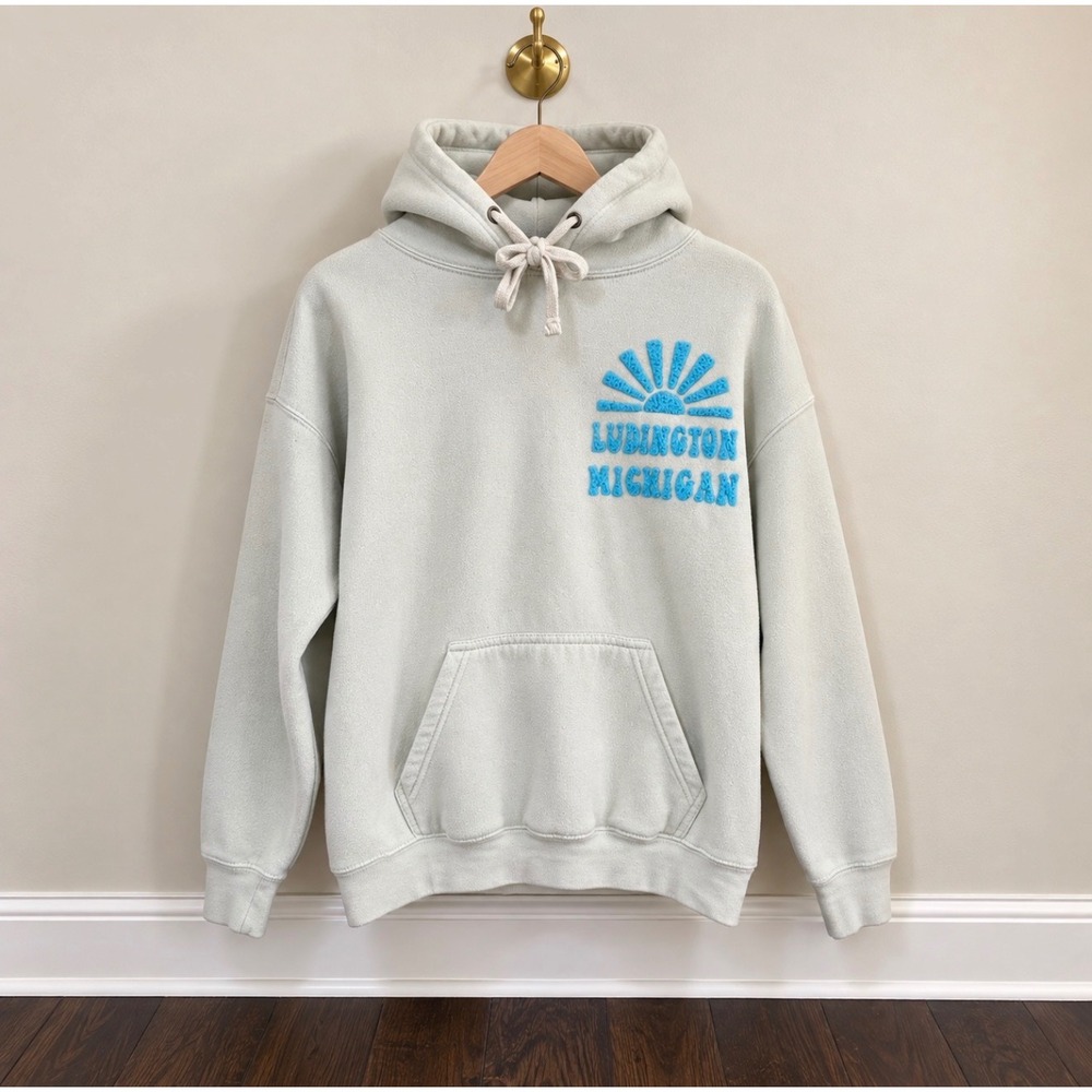 Pacific & Co Ludington Michigan Chenille Logo Hoodie Gray Mens Large Retro MI